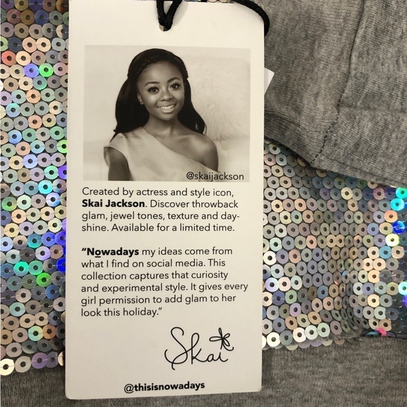 NWT - NOWADAYS 100% Cotton Gray Crew Neck Sweatshirt Silver Sequins - Size Jr. S - Picture 5 of 8